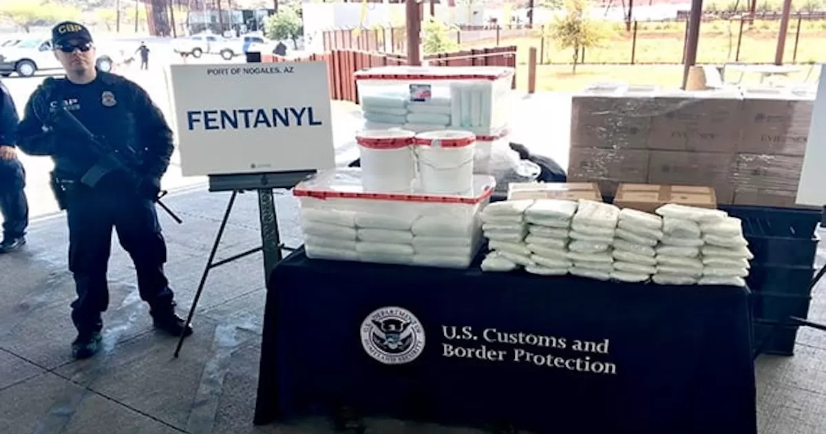 Cárteles mexicanos, sin controles ni frenos para fabricar fentanilo, alerta EU