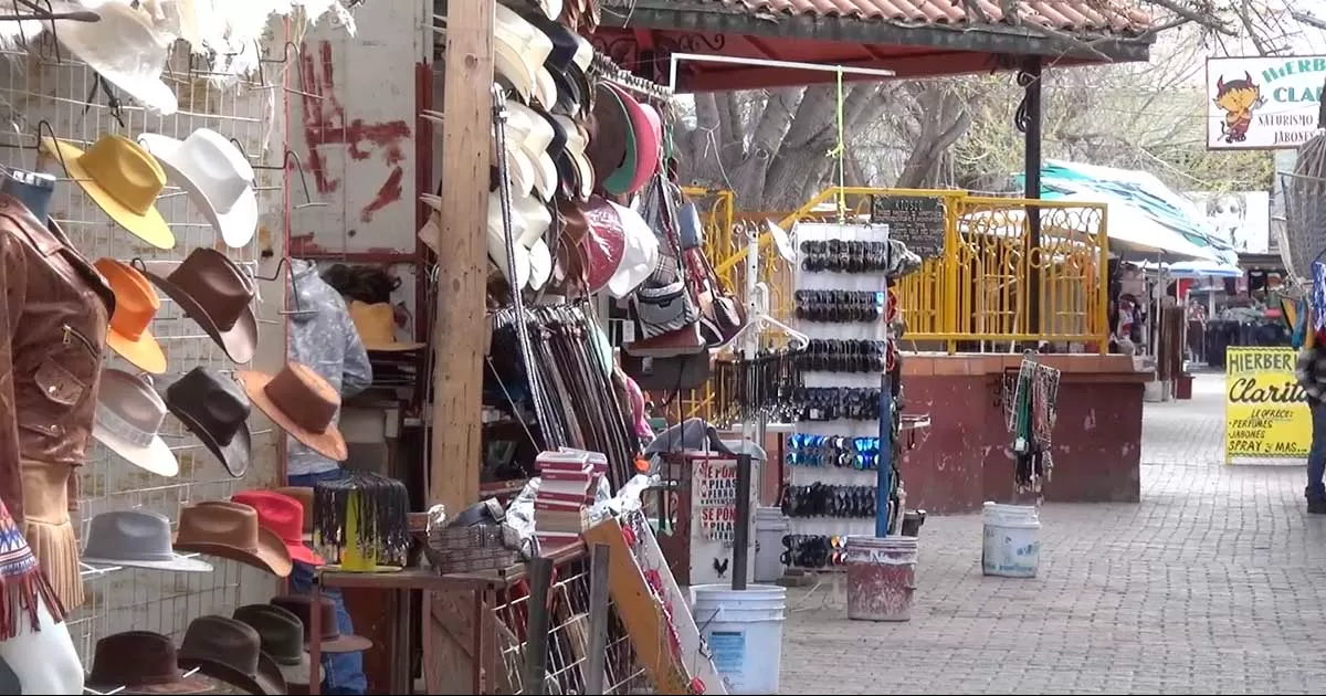 Locatarios confían que la visita de los vacacionistas les permita dejar atrás la cuesta de enero.