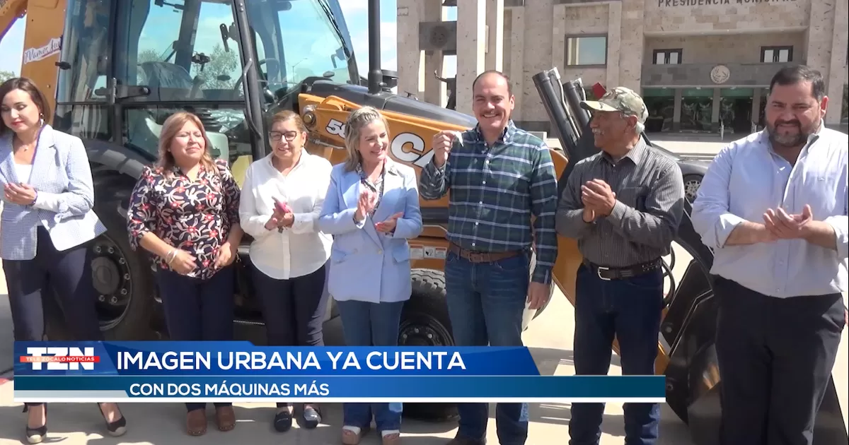 Adquiere municipio dos retroexcavadoras para Imagen Urbana; inversión es de 4 millones de pesos