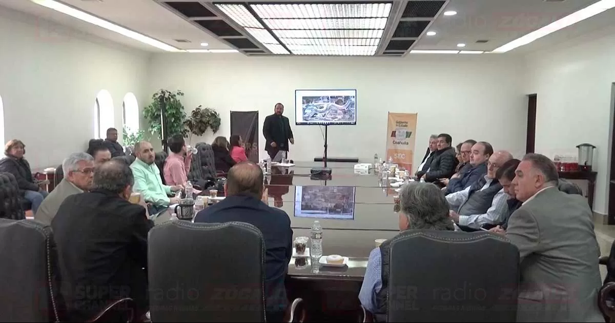 Explican avance de obras en Puentes Internacionales