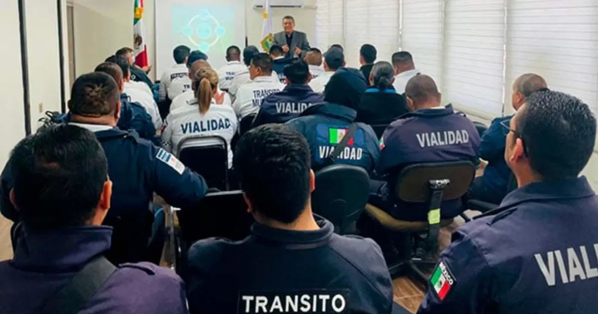 Capacitan a Tránsitos de Torreón para atender intentos de suicidio