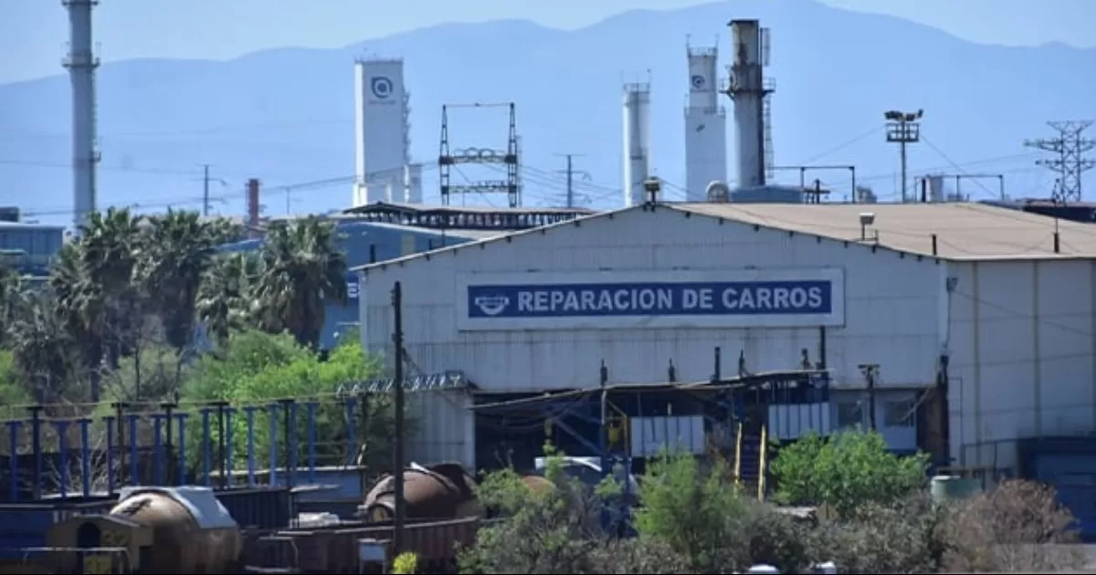 Sigue AHMSA sin luz, no paga ni produce; desmienten a Secretario de Economía