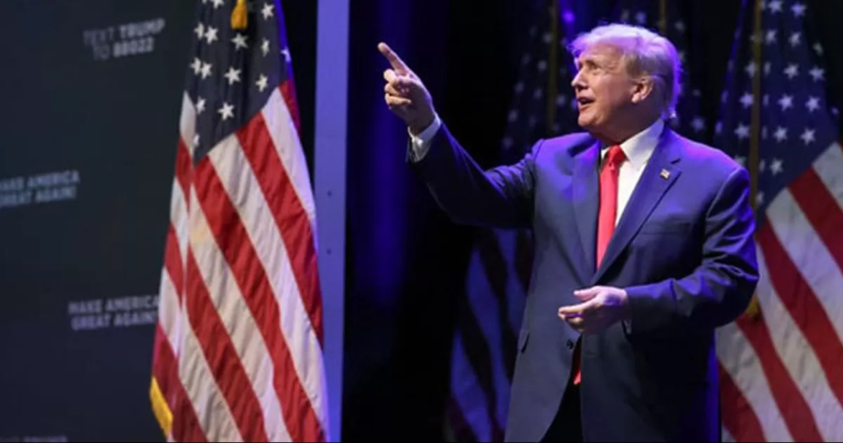 Trump realiza primer acto de campaña rumbo a elecciones de 2024