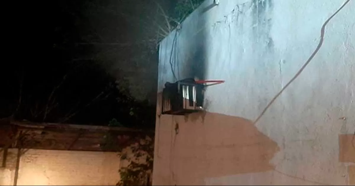 Empleados sofocaron el fuego y retiraron el producto que resultó dañado en el incendio