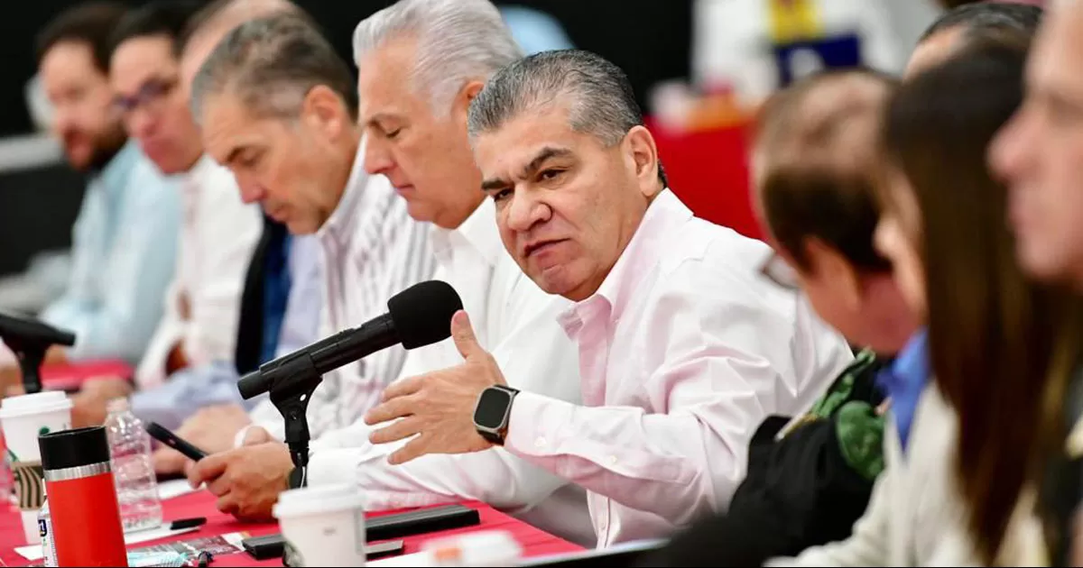 El mandatario estatal agregó que de aquí en adelante se empezará a ver el estudio de cada fallecimiento para que la información sea oportuna y veraz.