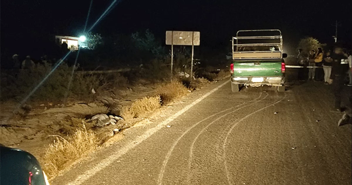 Una supuesta falla mecánica ocasionó que un adolescente de 13 años al salir del ejido se le trabara la velocidad y subiera a la cinta asfáltica