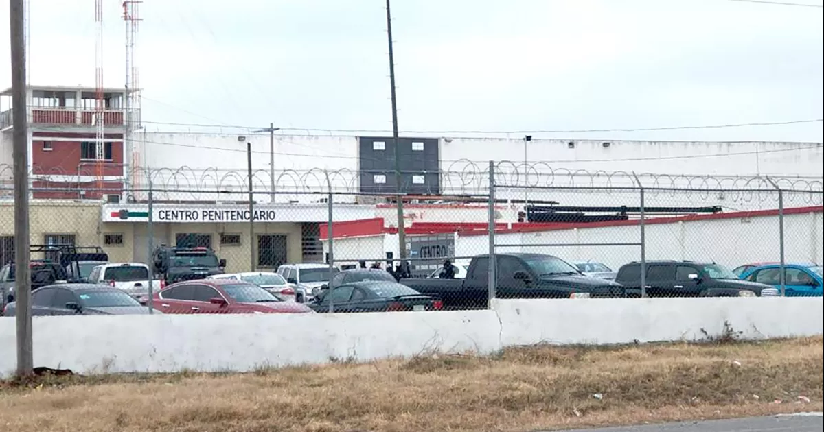 El detenido fue denunciado por su esposa ante el Centro de Empoderamiento de la Mujer donde se giró el mandamiento judicial.