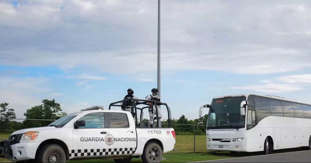 Argumentan que los migrantes no están cumpliendo penas por un delito en estos centros, por lo que no son necesarios los cuerpos de seguridad.