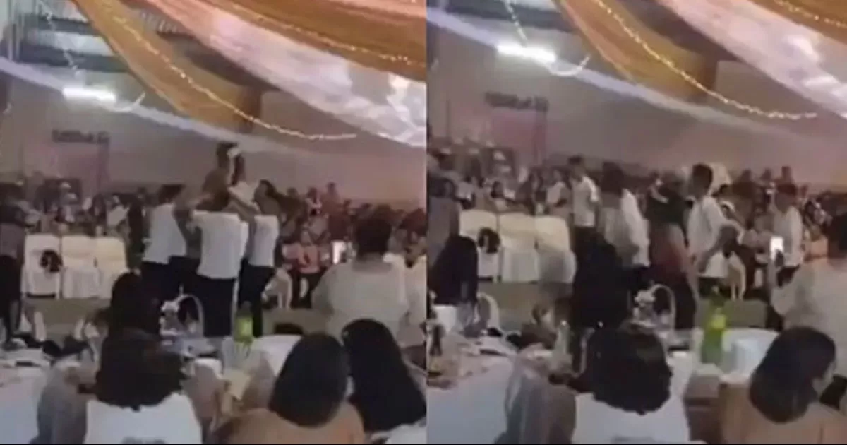 Mientras la quinceañera y los chambelanes iniciaban uno de sus bailes tradicionales, se escucha cómo una serie de disparos son detonados.