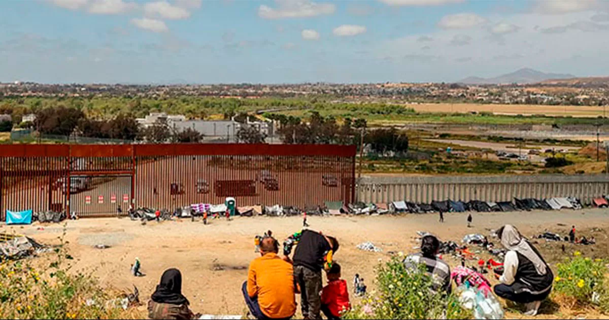 La Patrulla Fronteriza de EU detuvo a un afgano en lista de vigilancia terrorista, junto a un grupo de migrantes que cruzó ilegalmente desde México