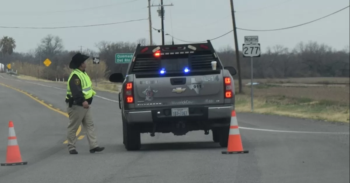 Llevaban encajuelados a dos indocumentados en Eagle Pass