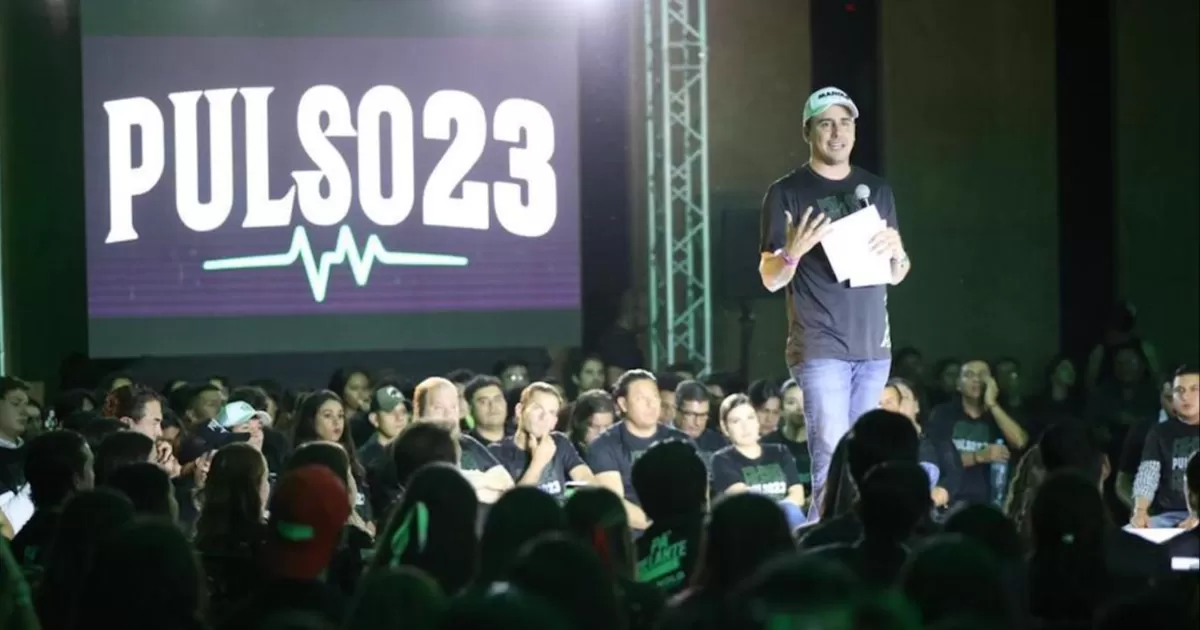 Cierra Manolo con fuerza foros juveniles Pulso 23