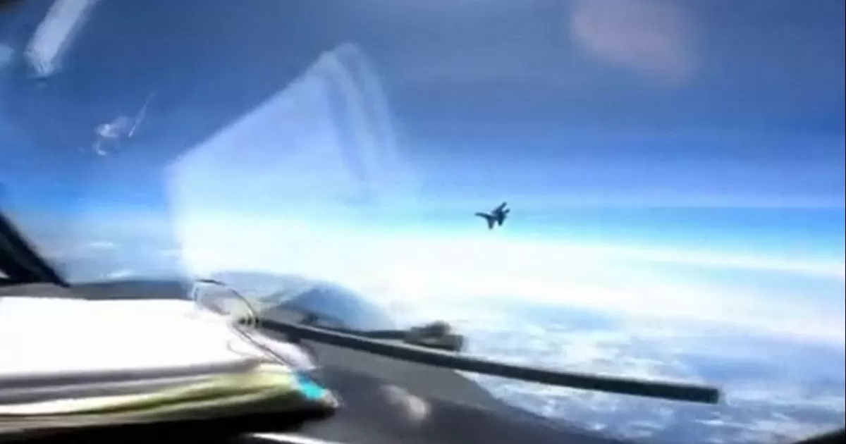 China tomará medidas necesarias para salvaguardar su seguridad, dice tras polémica con avión de EU