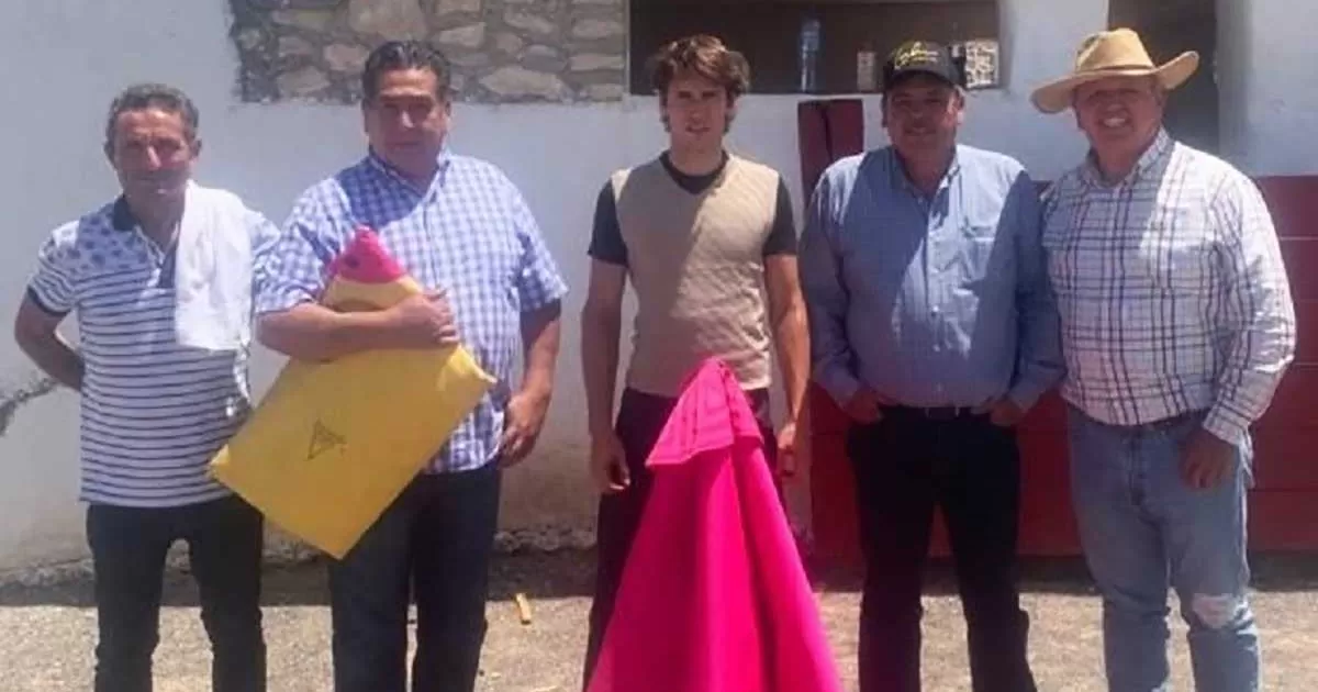 Arturo Gilio continúa con su intensa preparación en el campo bravo