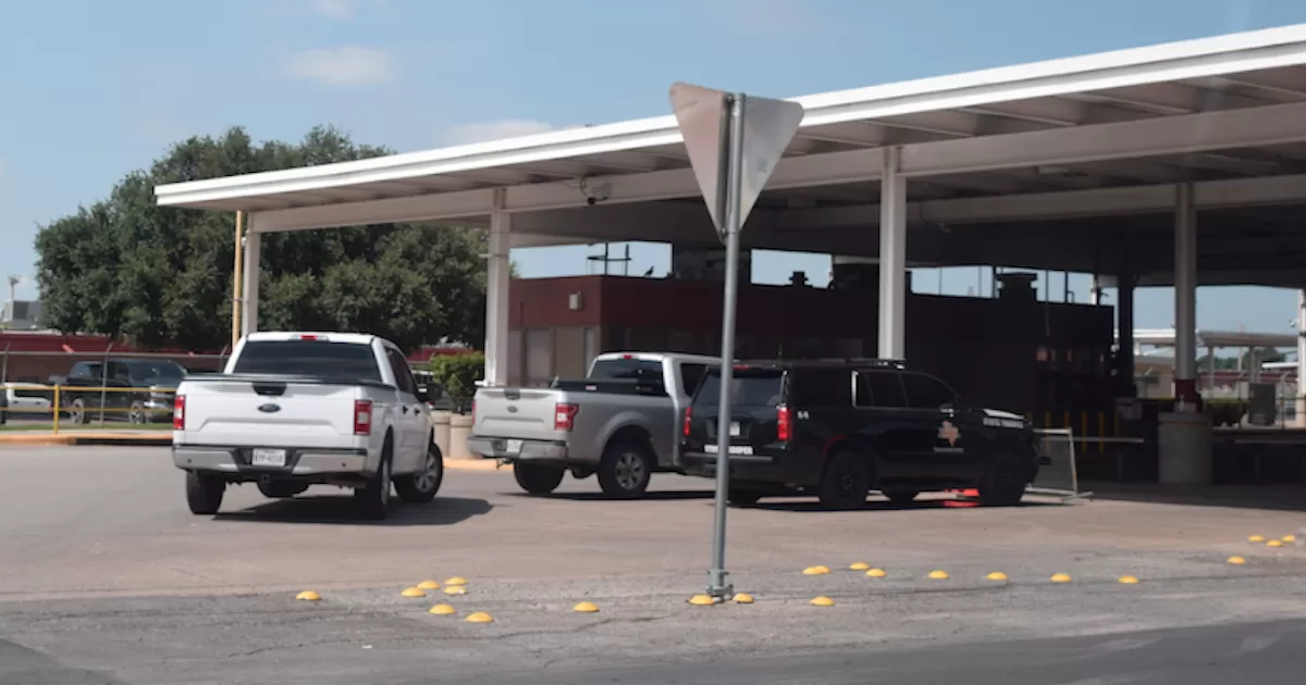 Arrestan a cuatro hombres en los puentes de Eagle Pass