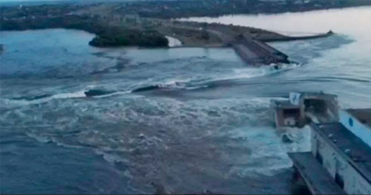 Putin califica de ‘acto bárbaro’ de Ucrania la voladura de la presa de Kajovka