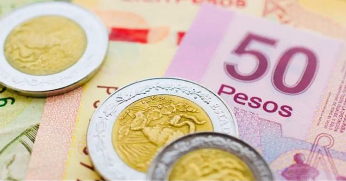 Los precios del petróleo cayeron un 1.5 por ciento después de que la Fed proyectara más alzas de tasas este año, a 68.70 dólares por barril.