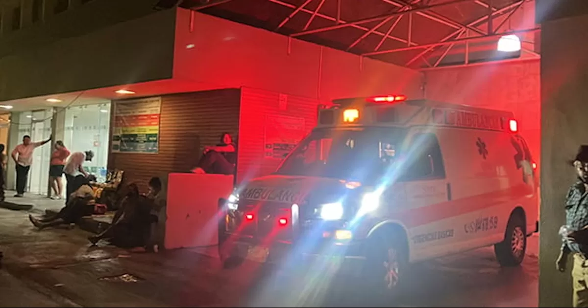 Joven intenta evitar robo de su casa en Saltillo y ladrón lo machetea; está grave