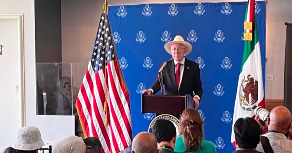 El embajador Ken Salazar aseguró que Estados Unidos y México viven un “momento histórico” en la lucha conjunta contra el fentanilo, el tráfico de armas y la trata de personas.