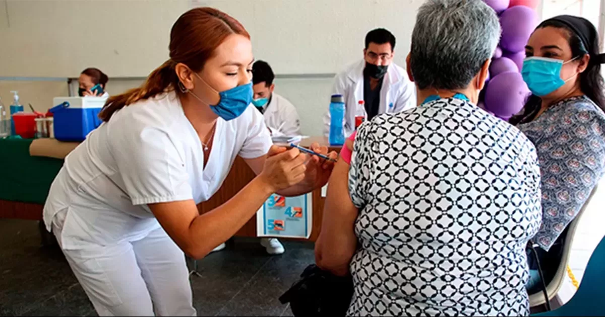 En el reporte semanal se informa que tres de los casos fueron en Piedras Negras. La ciudad con más casos activos es Saltillo con 18.