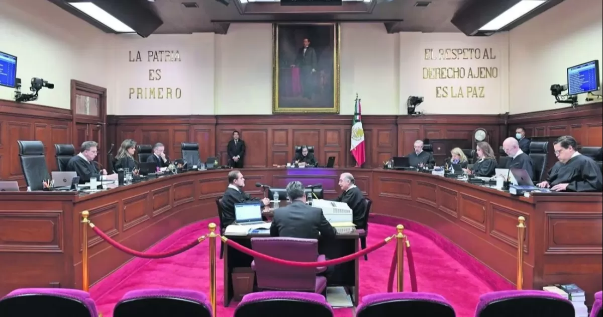 Explica a Alcalde que remuneraciones ya fueron ajustadas 25% en 2019, y que el artículo 94 establece que no se pueden disminuir durante su encargo