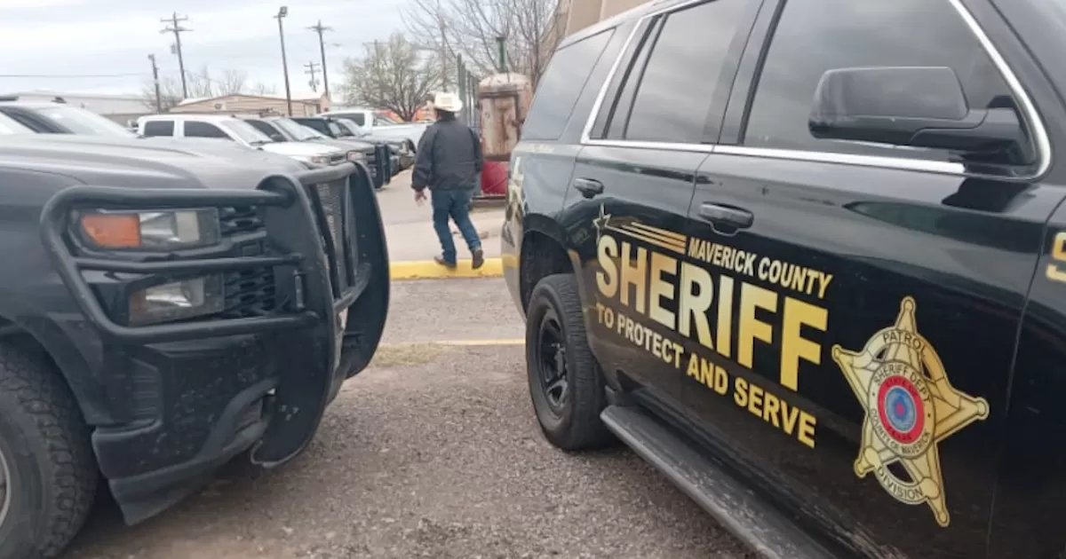 Arrestan a jovencita por violencia familiar en Eagle Pass