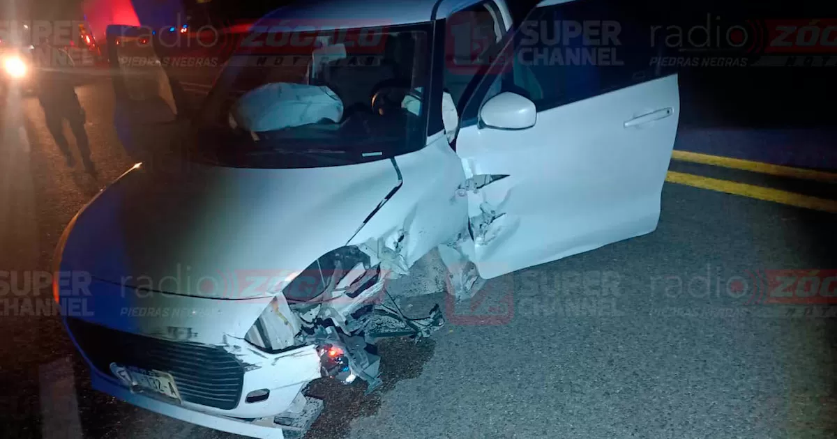 Estrella conductor ebrio auto en barda perimetral en Morelos, Coahuila