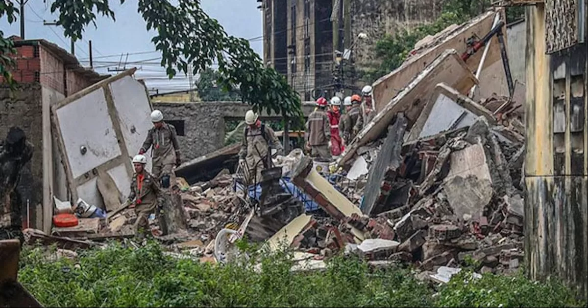Bomberos buscan a 14 desaparecidos tras el desplome de un edificio residencial en Brasil