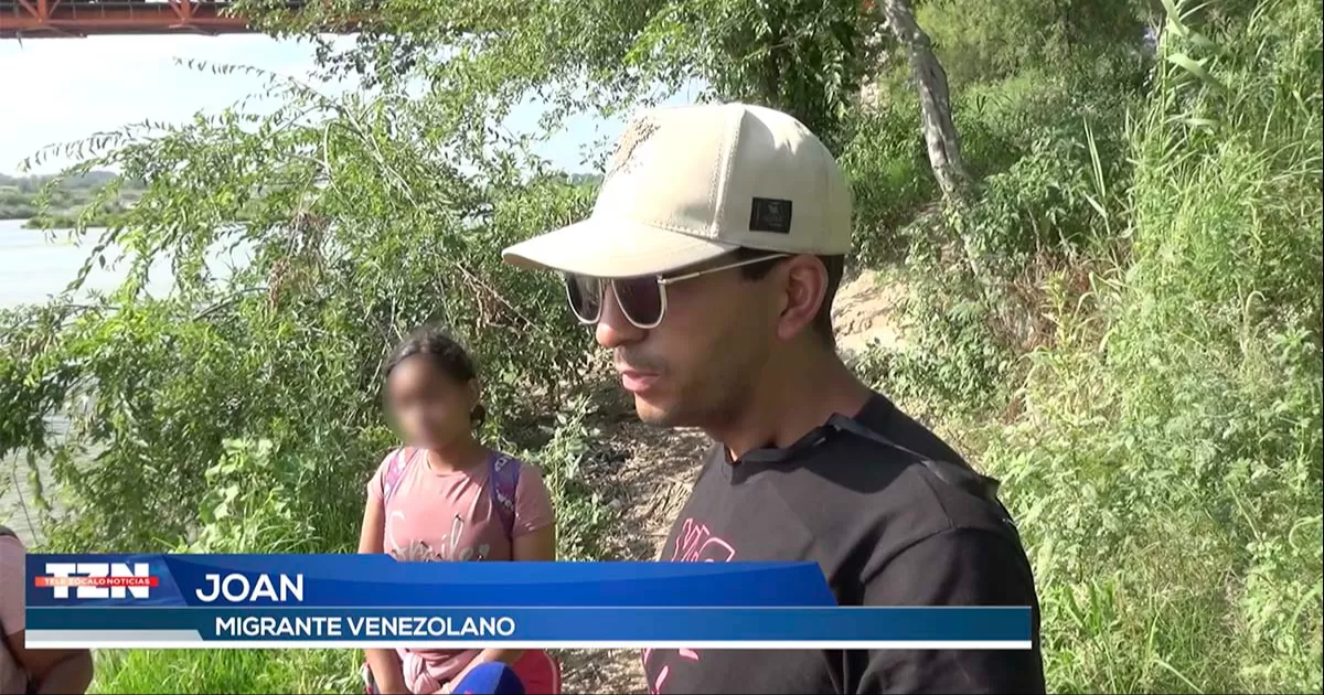 Joan, un migrante de Venezuela, aseguró que la cita para solicitar asilo político es muy tardada, lo que lo impulsa a tomar el riesgo de cruzar ilegalmente el río.