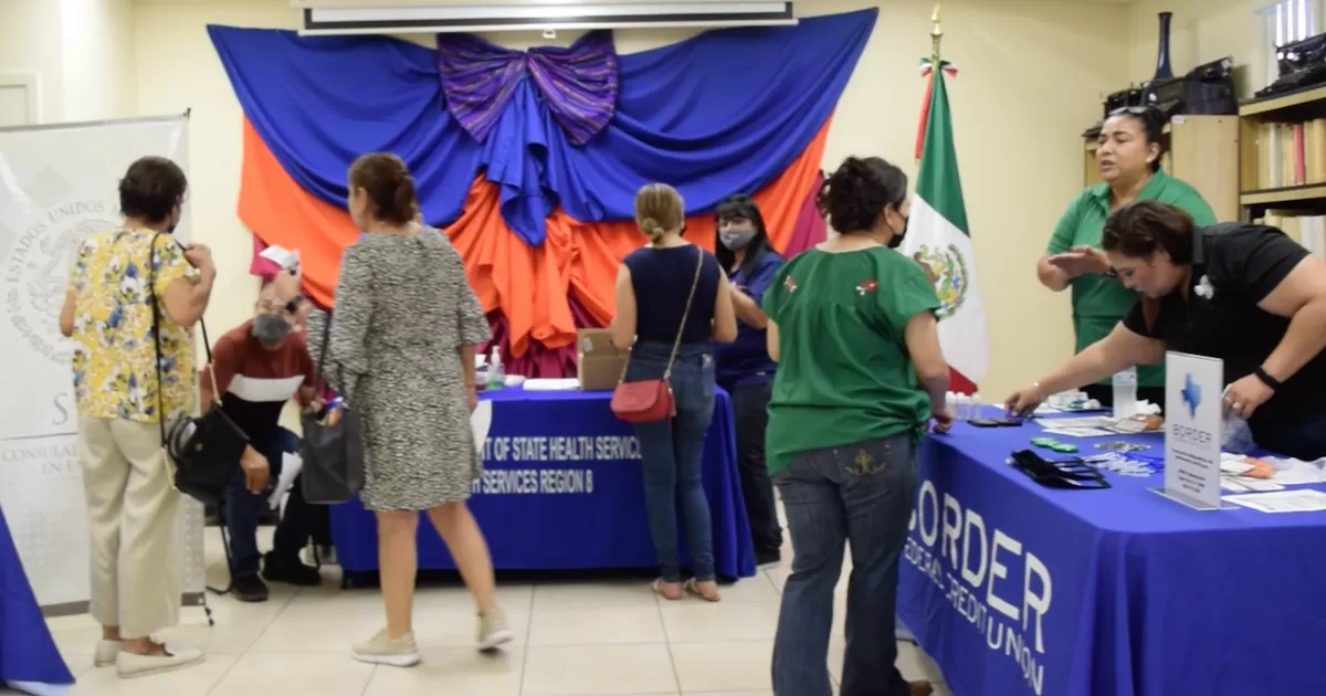 Consulado en Eagle Pass ofrece conferencia de salud