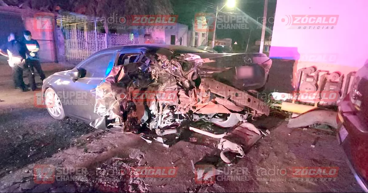 De nueva cuenta un conductor ebrio causó desastres a su paso por mezclar el alcohol con el volante en las calles de la zona Centro