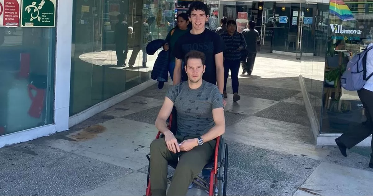 Arturo Saldívar recibe alta hospitalaria