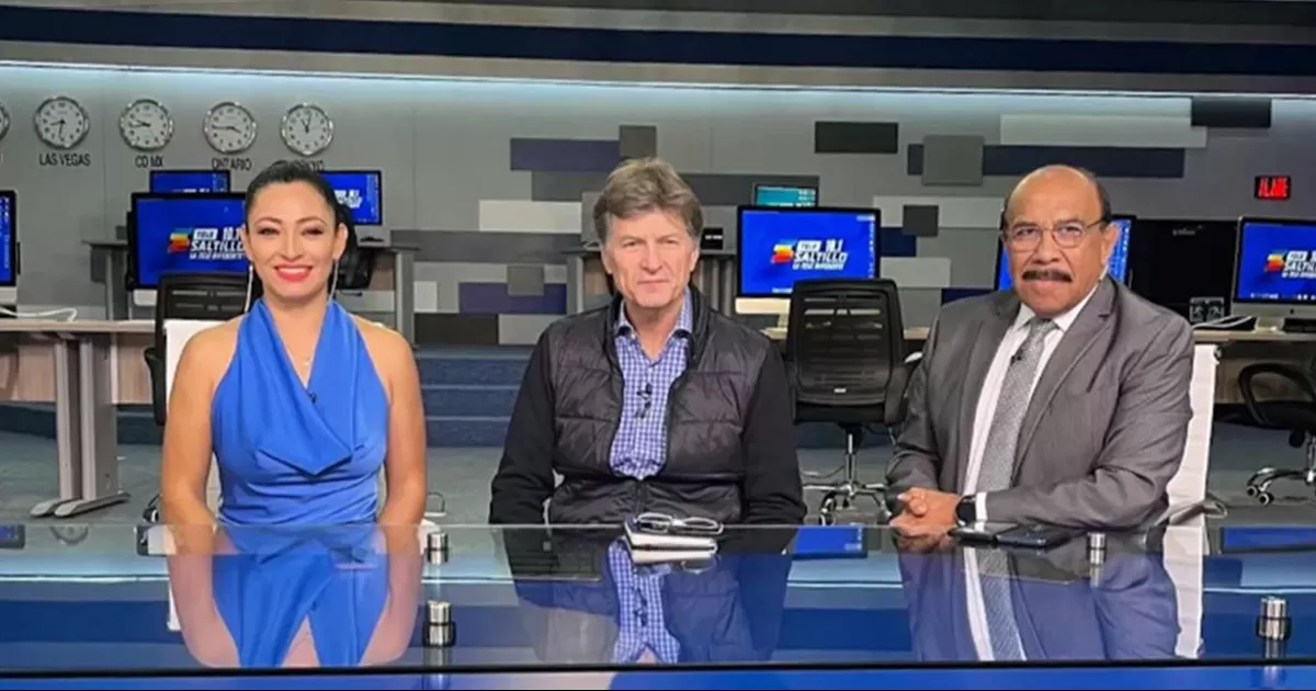 “Necesitamos construir el mejor México posible; No nos vamos a dejar de un gobierno de odio, rencoroso, que está hundiendo a este país en la miseria, la polarización y la inseguridad”.