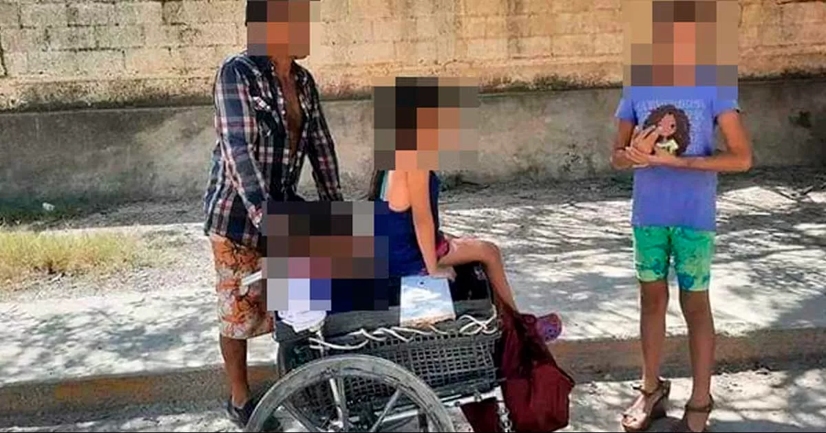 Debido a que sus padres trabajan de noche y no se dieron cuenta que sus hijas de 4 y 7 años se habían salido de la casa