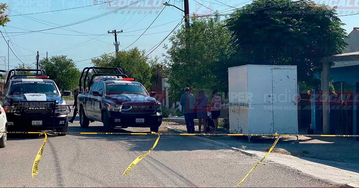El cuerpo de la mujer fue trasladado a una funeraria en Sabinas