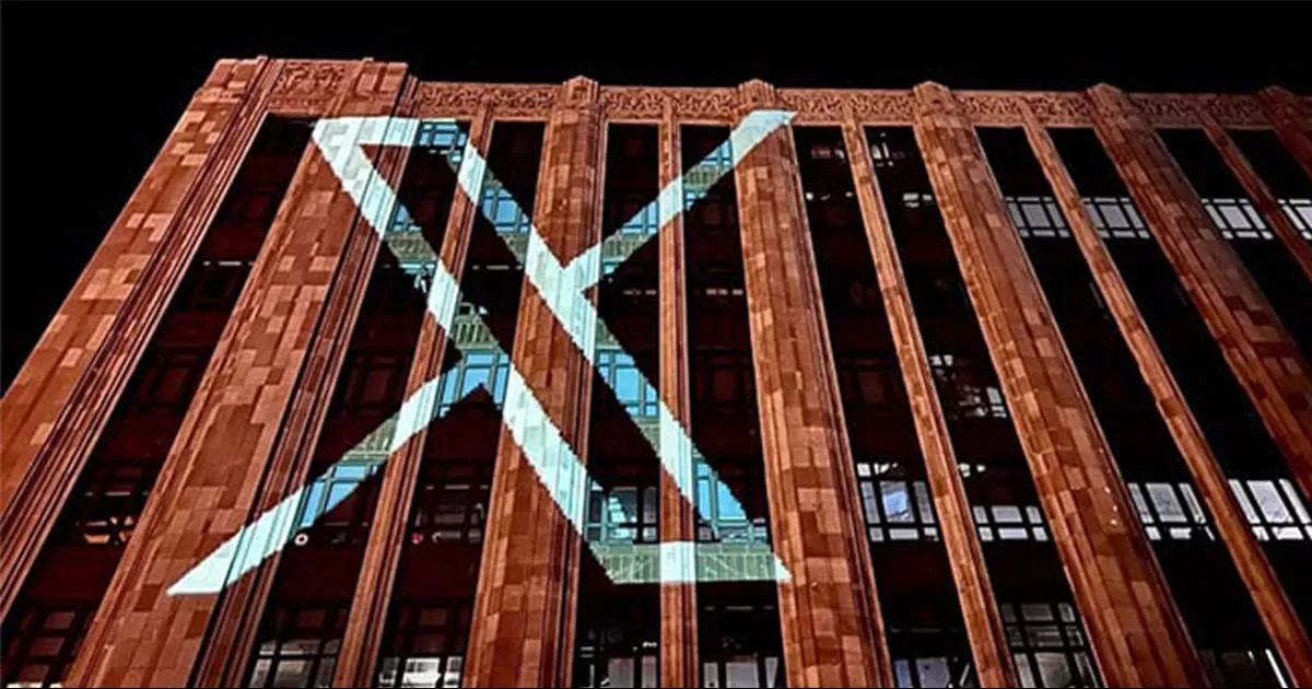 Elon Musk cambia logotipo del pájaro azul de Twitter por una ‘X’