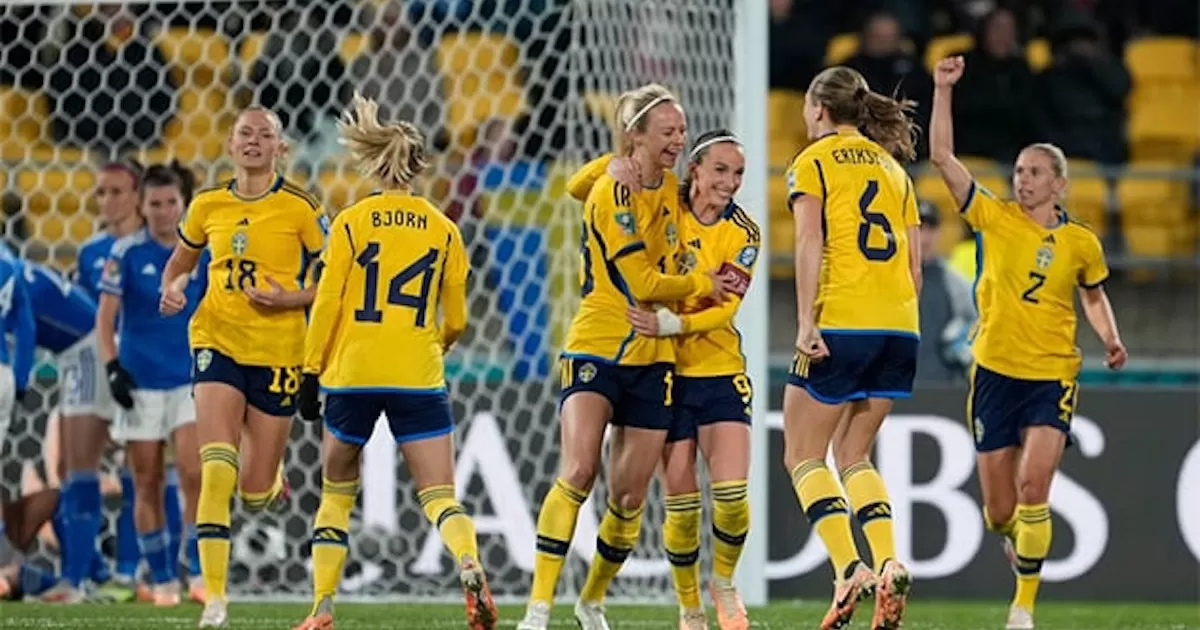 Suecia golea a Italia y levanta la mano como aspirante al título