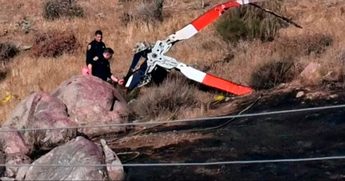 “El primer helicóptero pudo aterrizar de manera segura en las inmediaciones. Desafortunadamente, el segundo helicóptero se estrelló y sus tres ocupantes murieron”, informó David Fulcher.