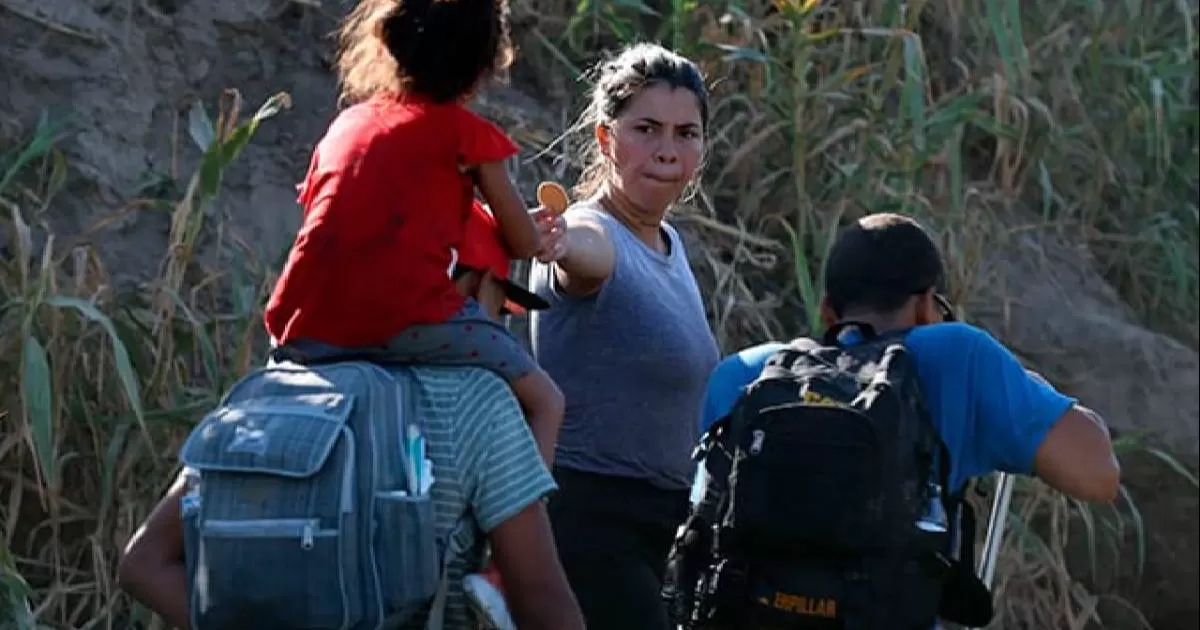 Actualmente hay más de 5 mil 600 familias migrantes, más de 20 mil personas, en refugios del estado de Massachusetts