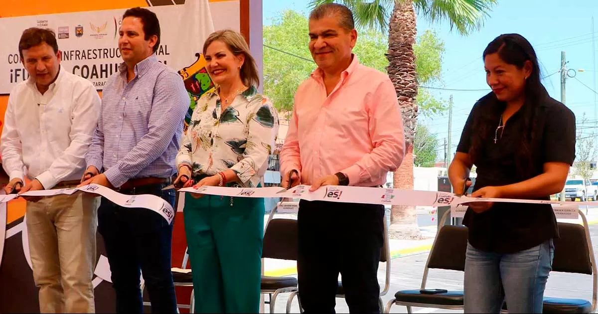 Miguel Ángel Riquelme Solís y Norma Treviño Galindo entregaron pavimentaciones por 21.7 mdp y mencionaron que la unidad y participación ciudadana son claves para Coahuila
