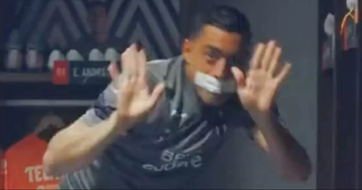 El futbolista de los Rayados se tomó un video actuando como mimo, en clara referencia a las estrategias que utiliza Nahuel