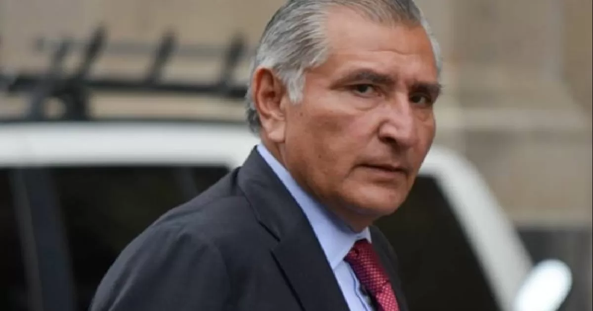 Acusa Adán Augusto López confabulación contra libros de texto