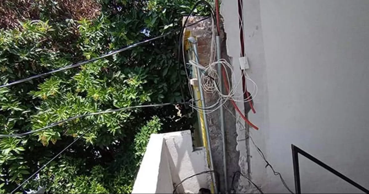 Hombre sufre descarga eléctrica en vivienda de Lerdo, Durango