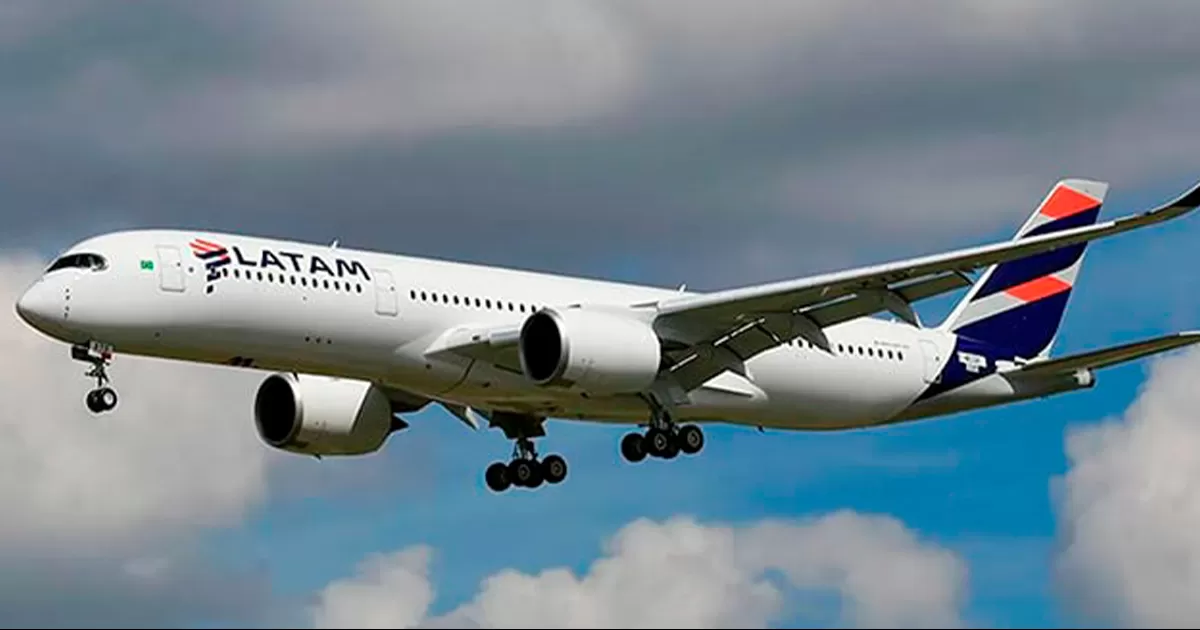 Piloto murió durante vuelo comercial de Miami a Santiago de Chile