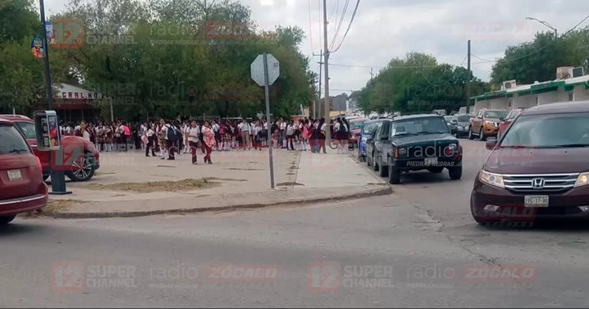 La intención es evitar accidentes viales y congestionamientos vehiculares, para ello se contará con presencia policial en la mayoría de los planteles educativos.
