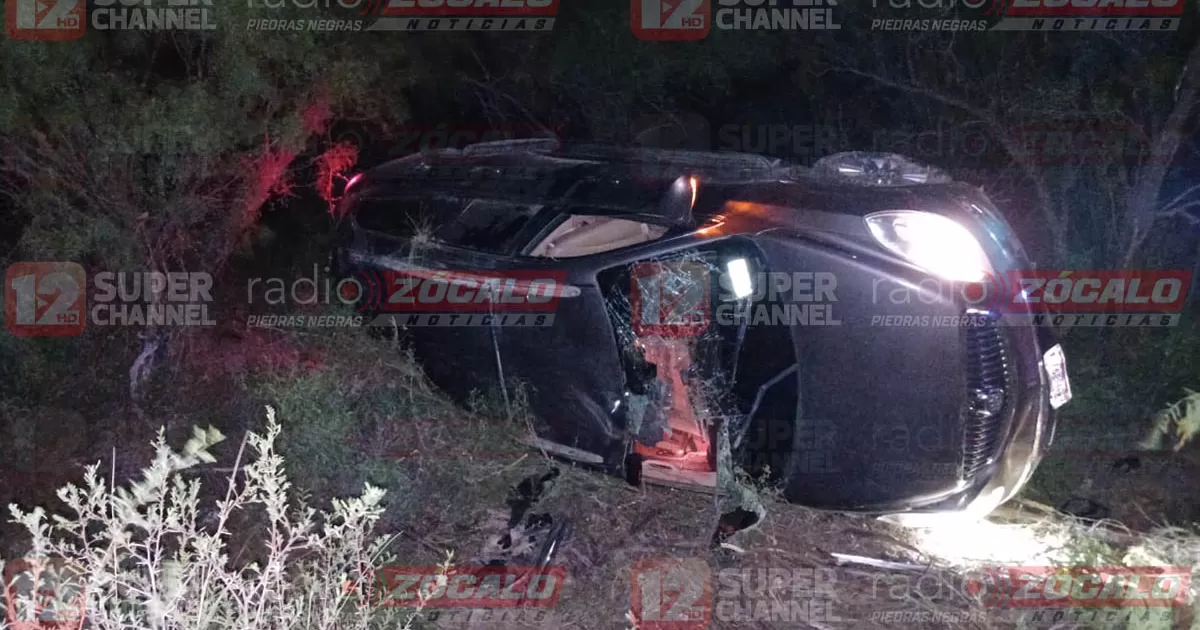 Lesionado en volcadura en carretera Morelos Nava