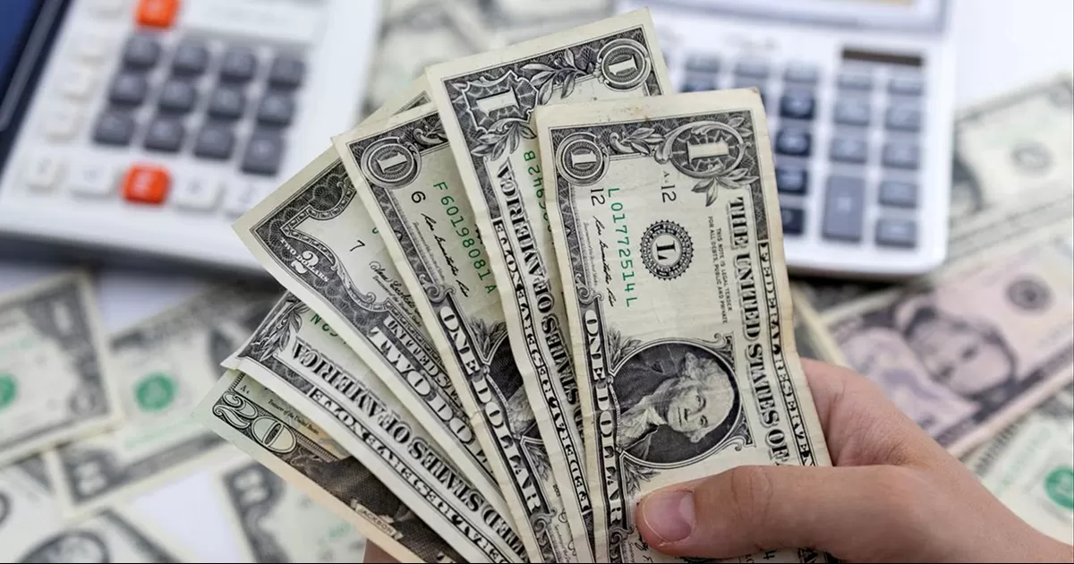 Estabilidad del tipo de cambio afecta al sector exportador: economista