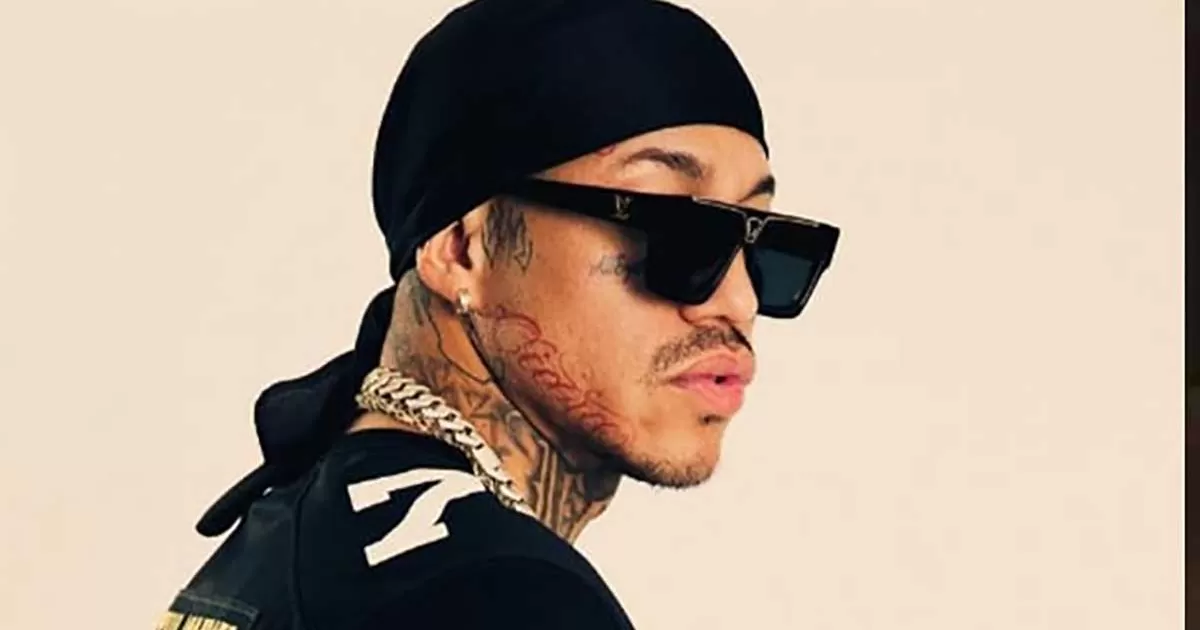 Las autoridades también compartieron más detalles del asesinato y advirtieron que los impactos de bala que le costaron la vida se dieron en la pierna