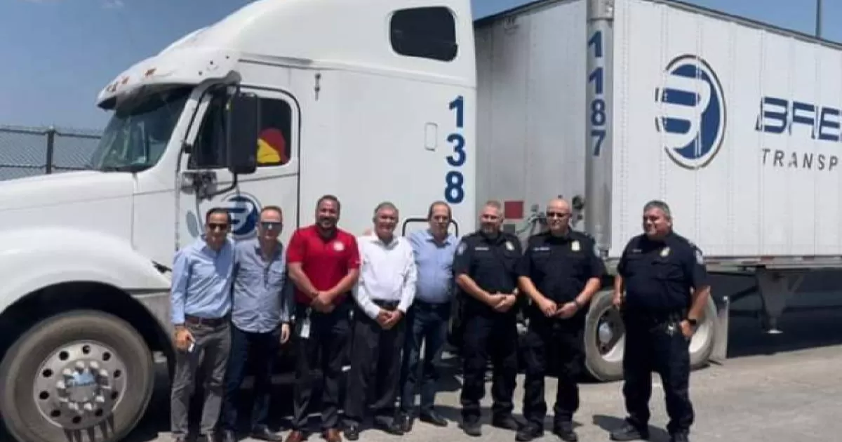 Capta puerto fronterizo de Eagle Pass-Piedras Negras otra empresa transportista