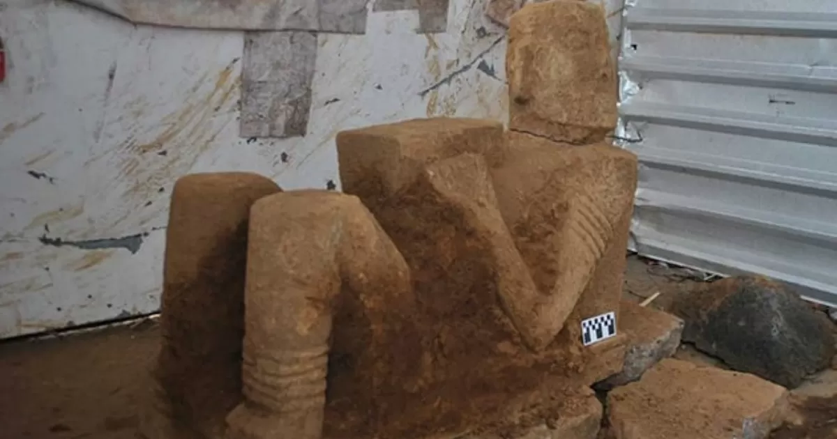 Localizan escultura prehispánica de Chac Mool en Michoacán